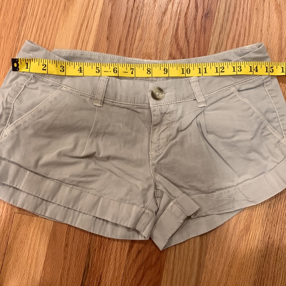 🌺 American Eagle Tan Khaki Shorts Sz 0 - Picture 6 of 8